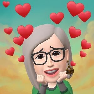 Meet your Posher, Nina